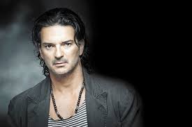 Mau y ricky, camilo y evaluna montaner) ricardo montaner. Latin American Singer Ricardo Arjona To Bring Viaje Tour To Amway Center Orlando Sentinel