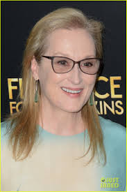 Meryl Streep & Hugh Grant's Love In 'Florence Foster Jenkins' Is Realistic  In Spite Of Infidelities!: Photo 3730391