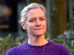 Unge Carrie inntar Manhattan