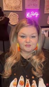 Sheryl Wilcox's Instagram, Twitter & Facebook