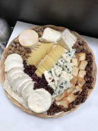 Additionally, they offer specific party packages like their party trays, vegetable trays. Pin Auf Cheese Of Your Dreams