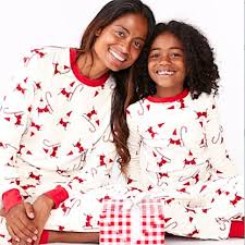 Matching Christmas Pajamas Holiday Family Pjs Sleepwear Mommematch Com