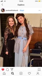 Billie Lourd Mallory Bts Of Ahs Apocalypse With Anastasia American Horror Story Billie Lourd Ahs