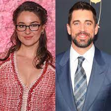 Shailene woodley and aaron rodgers' couple's trip is still going strong! Inside Shailene Woodley Aaron Rodgers Private And Low Key Romance E Online