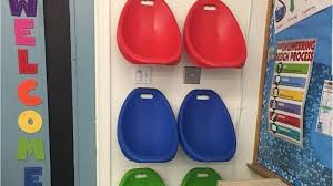 Teachers Are Freaking Out Over These Scoop Rockers Flexible Seating Classroom Chairs Classroom Seating Arrangements