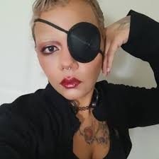 Gastroparesis = partial paralysis of the stomach.😣 When your GI muscles  don't sync up with the autonomic nervous system, it causes delayed stomach  emptying and some pretty uncomfortable symptoms like bloating, nausea,