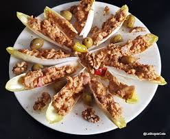 Le Blog De Cata Tacos Des Sardines Sur Lit D Endive En 2020 Recette De Cuisine Simple Recettes De Cuisine Endives