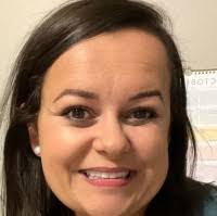 Ashley Brookshire's Instagram, Twitter & Facebook