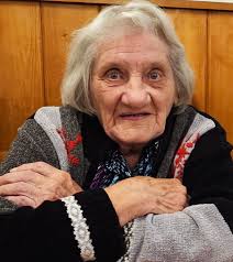 A nice surprise to run into Bud Lee and Patsy Sermersheim at @919wfpk  Waterfront Wednesday. John Grantz and I are basking in the presence of  their royalty.