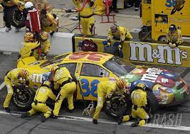 Each nascar pit group can have up to eight individuals in different parts. Kc Win Puts M M S Team Top Of Pit Crew Standings Nascar News