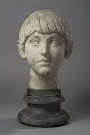 Tête de jeune fille