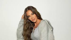 Since 2007, she has starred with her family in the reality television series keeping up with the kardashians. Khloe Kardashian Se Muestra A Lo Natural Fotos 08 04 2021 Sputnik Mundo