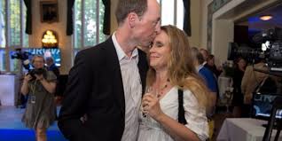 (2010) colloquial and literary language in early roman tragedy. Hankamaki Halla Aho Triumfikulkueessa Vallan Ytimeen Uusi Mv Lehtiuusi Mv Lehti