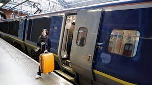 Bagi pecinta kereta api, tentu ini menjadi kabar baik. Haru Perpisahan Brexit Di Kereta Terakhir Paris London