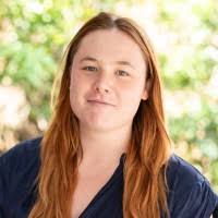 200+ Profile mit dem Suchbegriff „Bates“