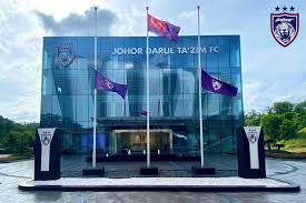 Bendera bomba, jalur gemilang dan negeri dikibarkan separuh tiang bermula hari ini hingga ahad (7 okt) di semua premis jabatan bomba dan penyelamat malaysia (jbpm) di seluruh negara. Bendera Kelab Jdt Dikibar Separuh Tiang Johor Sana Sini