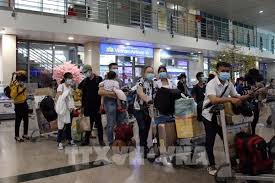 Sáng nay bị vụ này chờ từ 9h bay tới 1h30 mới bay. Tp Hcm Xá»­ Ly á»• Dá»‹ch Táº¡i San Bay Tan SÆ¡n Nháº¥t