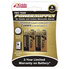 Most smoke detectors use alkaline batteries as they offer a far longer lifespan than lithium at the sort of microamp quiescent current they use. Kidde 9v Batteries 2 Count Walmart Com Walmart Com