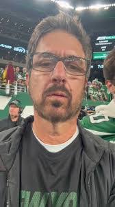 Michael Faunt's Instagram, Twitter & Facebook