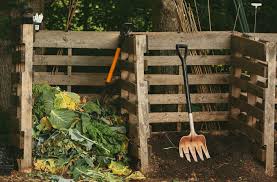 How to make a compost bin out of pallets and zipties. How To Make A Pallet Compost Bin Diy Joe Gardener