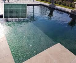 Space Taurus Kolam Renang Kolam Keramik