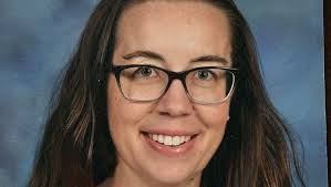 Amanda Danks's Instagram, Twitter & Facebook