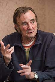 Miroslav kaman is an actor, known for pelísky (1999), up and down (2004) and o zivot (2008). Zemrel Miroslav Kaman 75 Esenbak Z Pelisku Jeho Smrt Zatajili Blesk Cz