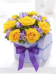 Spring Flowers From Interflora Co Uk Spring Flowers Mothers Day Flowers Flower Display