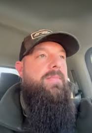 Do I have a fan who's above 50 if yes comment hi ♥️