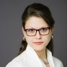 📍Holly Burrow Speaking Profile