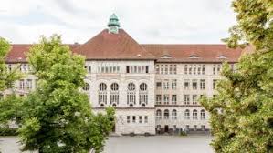 Homeεξωφυλλοανοιγουν επισημα τα γυμναστηρια και θα λειτουργουν τα ανοιχτα γηπεδα μπασκετ και 5χ5. Goethe Gymnasium Berlin Wilmersdorf