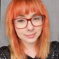 Leigh Collier's Instagram, Twitter & Facebook