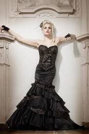 Maybe you would like to learn more about one of these? Steampunk Brautkleider Lucardis Feist Extravagante Brautmode Hochzeitsanzuge Und Ausgefallene Gehrocke