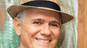 Antonio Nóbrega vem a BH para falar sobre o "mestre" Ariano Suassuna