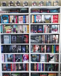 Este Es Mi Mundo Las Historias Donde Me Pierdo De La Realidad Pero Me Encuentro Conmigo Misma Dond Estanteria Libros Libros De Lectura Rincones De Lectura