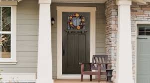 Taking cues from classic american design, these mission style entryway chandeliers make for the perfect foyer lighting solution. What Are Craftsman Style Entry Doors
