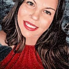 Amy Ladley's Instagram, Twitter & Facebook