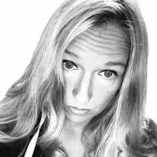 Lenora Caesar's Instagram, Twitter & Facebook