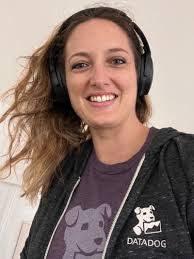 Amy Boes's Instagram, Twitter & Facebook