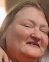 Lynda Dooley's Instagram, Twitter & Facebook