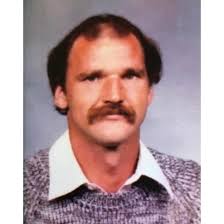 Obituary information for Elwood DeVault