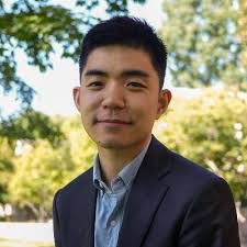 Erin Biggs's Instagram, Twitter & Facebook