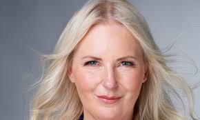 This is what 52 looks like: Mother-of-two says honey-based facials and  tinctures keep her youthful