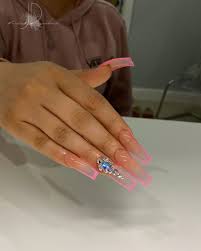 Dallas Tx On Instagram Pop Of Pink In 2020 Bling Acrylic Nails Long Acrylic Nails Pretty Acrylic Nails