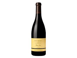 Northern italian pinot noir aka pinot nero have similar earthy notes as in france, but they get a bit riper. The 30 Pinot Noirs To Drink If You Want To Be A Real Expert Food Wine