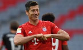 Tor zum 1:2 (spiel vom 17 april 2021 um 14:30) wolfsburg: Robert Lewandowski Scores Five In Bayern Munich S 5 1 Win Over Wolfsburg Bayern Munich The Guardian