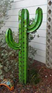 Metal Yard Art Saguaro Cactus Sculpture 52 4 4 Tall Green Ebay Yard Art Metal Yard Art Metal Garden Art