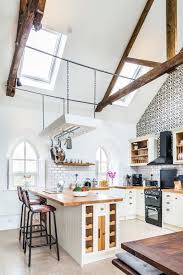 Mit dem richtigen maß an modernen und traditionalen elementen könnten sie ein lebhaftes. 30 Inexpensive And Convenient Loft Kitchen Design Ideas That Are In Vogue Currently Kitchen Design Styles Loft Kitchen Kitchen Design