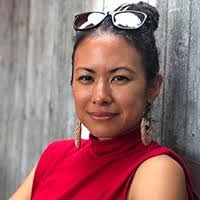 Karen Traweek's Instagram, Twitter & Facebook