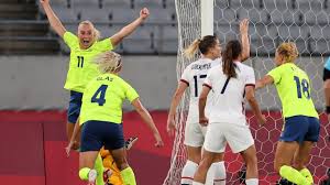 1 inför säsongen 2019/20 skrev hon på för real madrid femenino, 4 där hon spelade till och med 27 juni 2021 då hon gjorde sin sista match för klubben mot ud granadilla tenerife. Tokyo 2020 Football Stina Blackstenius Doubles Sweden S Advantage Against Usa Football Video Eurosport